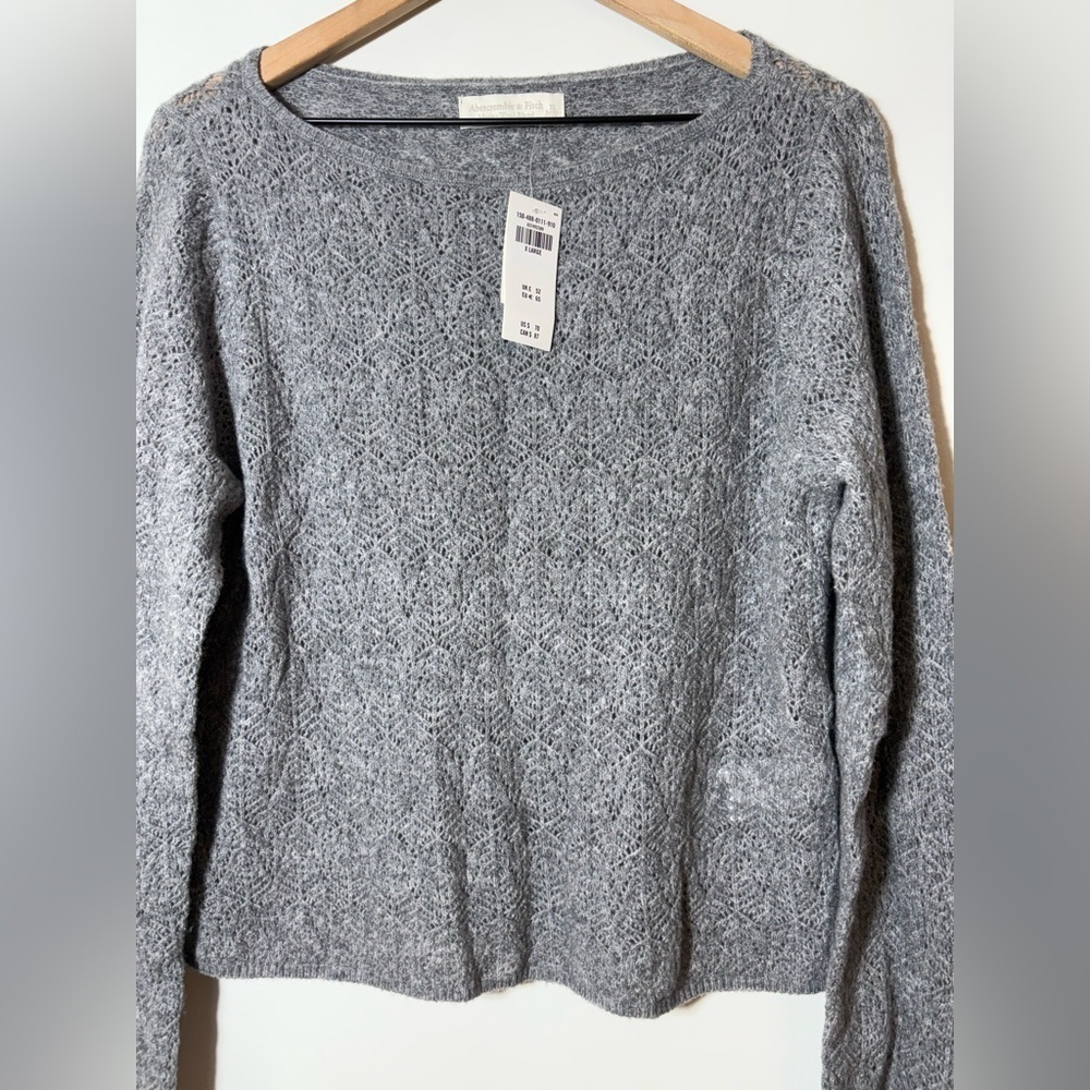 Abercrombie & Fitch NWT merino wool blend Gray Women's Sweater Sz XL - Picture 6 of 9